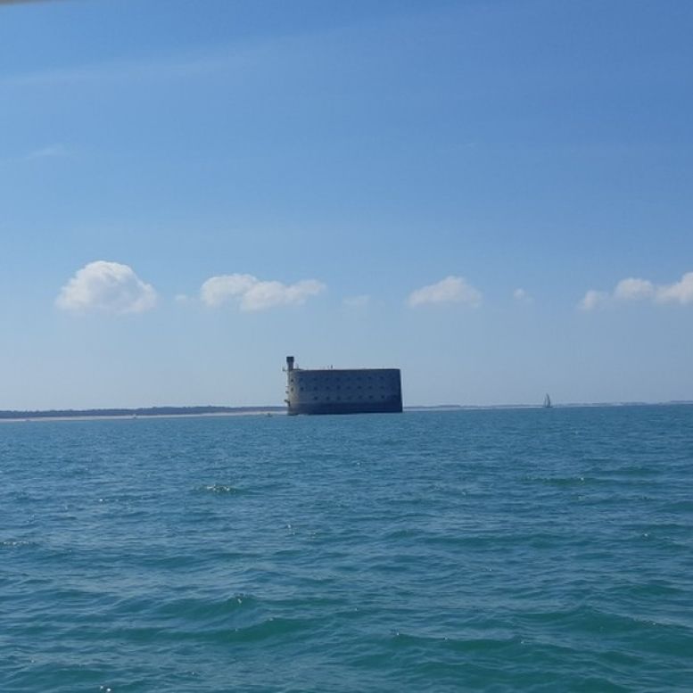 Le fort par beau temps