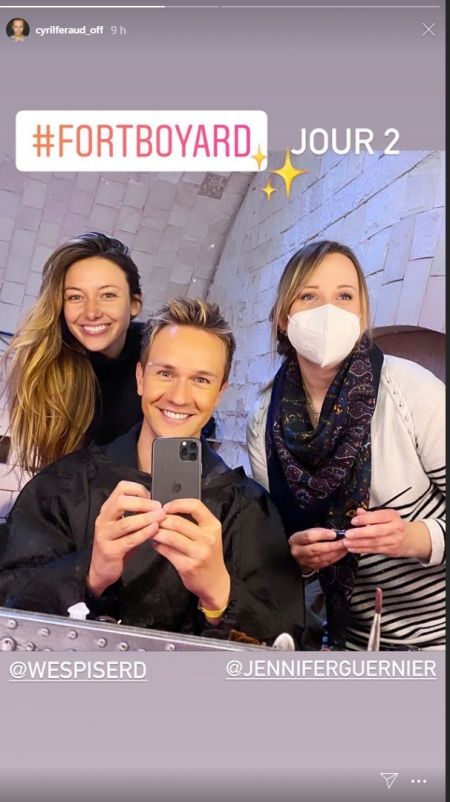 Scéance maquillage pour Cyril Gossbo
