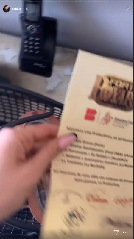 Les cadeaux offerts aux candidats à l'hôtel