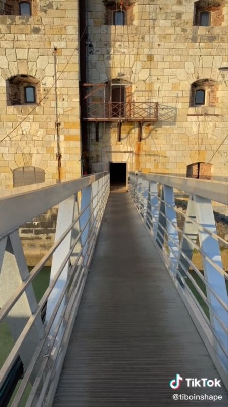 Visite du fort par Tibo Inshape