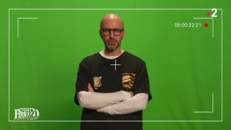 La cellule 215a, Studio fond vert