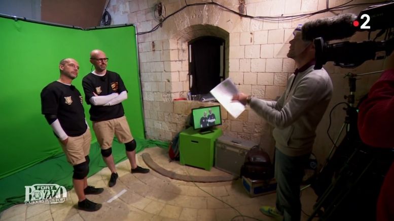 La cellule 215a, Studio fond vert