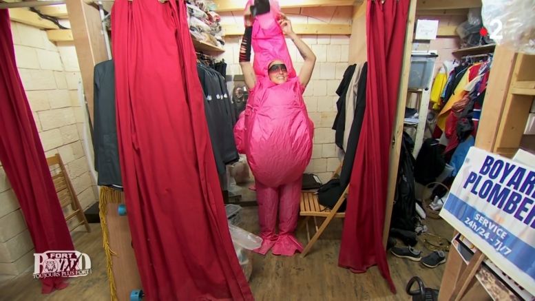 Les cellule 020 et 021, les costumes et maquillages