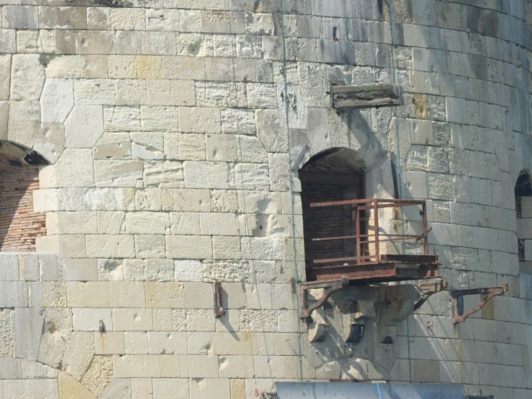 Le fort le 21 avril 2022