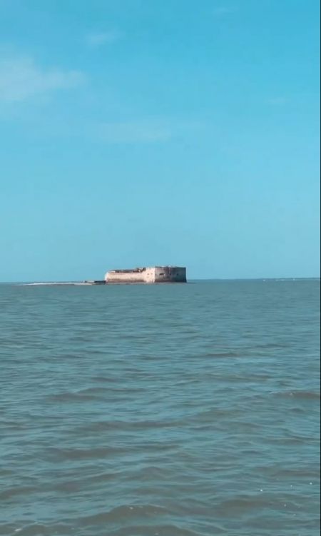 Le fort Enet, voisin de Boyard
