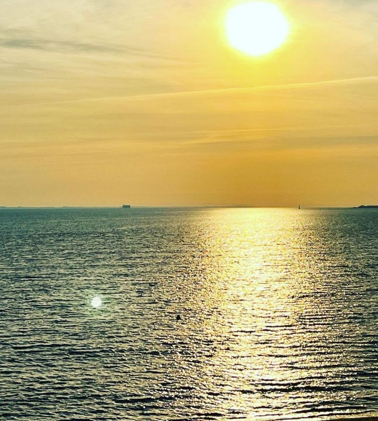 Le soleil se couche