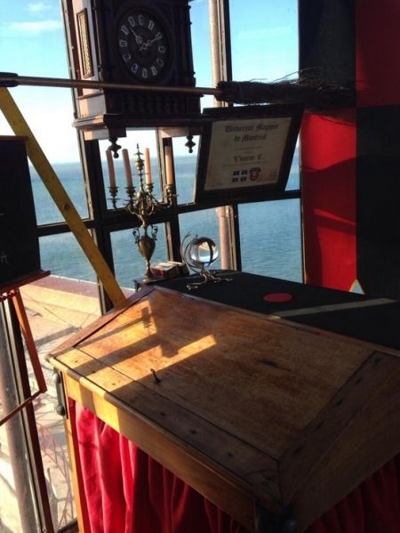 Le @perefouras a laissé sa place dans la vigie du Fort à la Magic Academy #fortboyard25ans