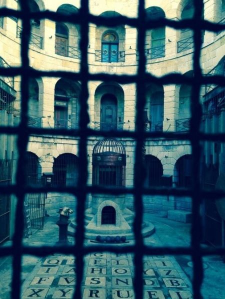 La salle du trésor va rouvrir ses grilles !#fortboyard ! NathalieANDREF2 @France2tv @FortBoyardFr
