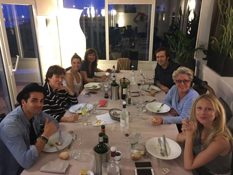 On répète, Si si. Avec @R_Bachelot @TatonJulie @PriscillaBetti @ThierrySamitier @christophelicat #FBoyart @lerefuge