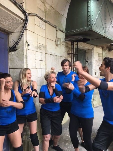 On y va! On y croit ! #FortBoyard À fond pour @lerefuge ! Roselyne Julie Priscilla Thierry Christophe