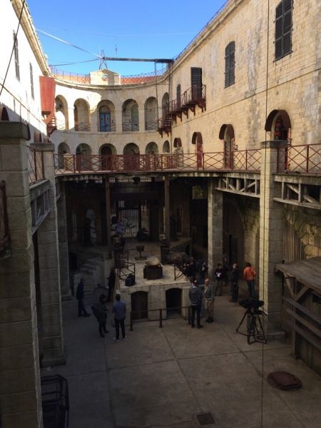 Dans quelques minutes le #FortBoyard se réveille.