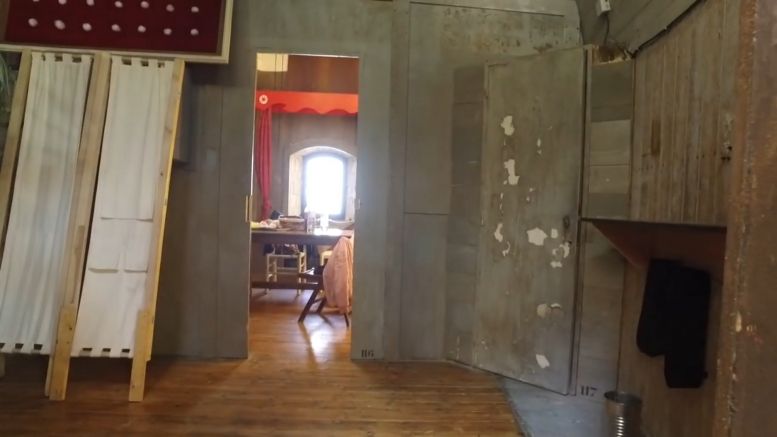 Le palier de la cellule 116 en 2016