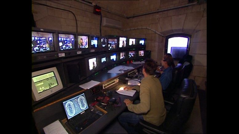La régie vidéos (cellule 015) en 2004.