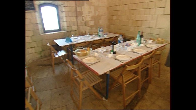 La cantine (cellules 123 124) en 2004.