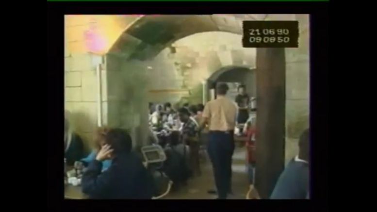 La cantine (cellules 123 124) en 1990