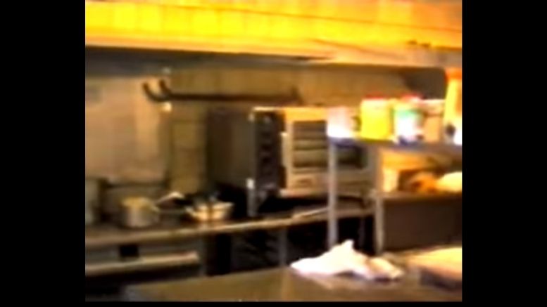 La cuisine du fort (cellule 023) en 1994