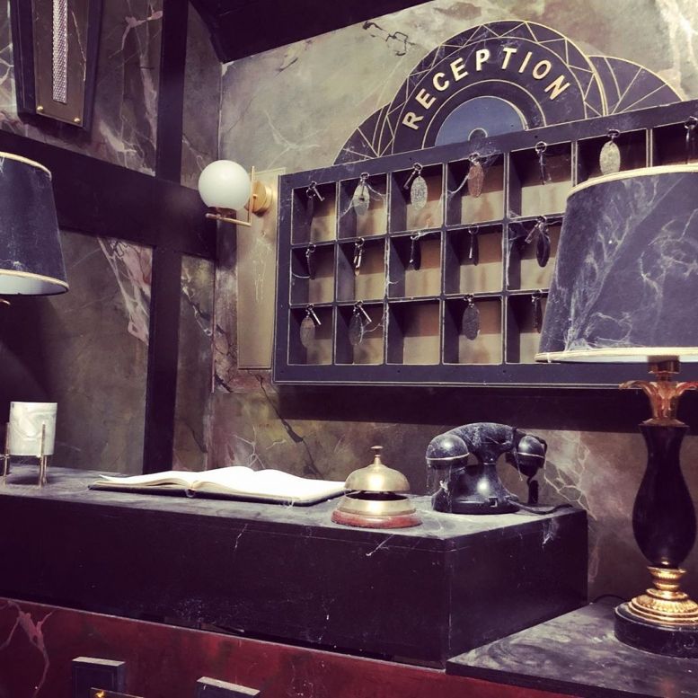 Tu viens dormir! Il reste encore des chambres libres. #photodujour #fortboyard #30ans #roomservice #hotel #charentemaritime à Fort Boyard (monument)