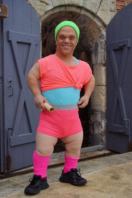 Passe-Muraille dans une tenue très colorée !