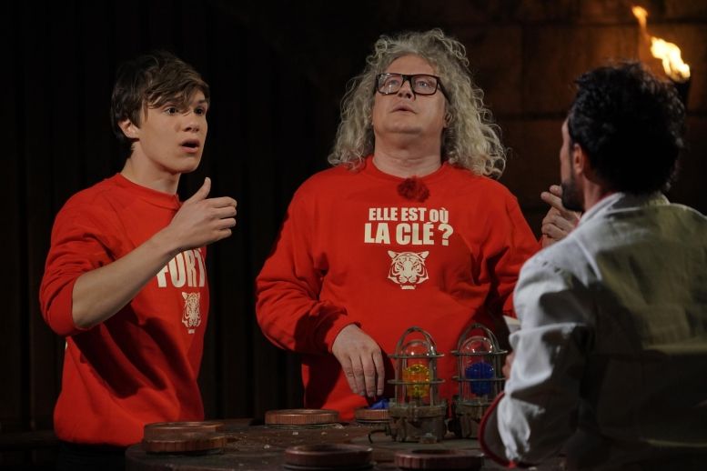 Lenni-Kim et Pierre-Jean Chalençon face à Willy dans l'after.