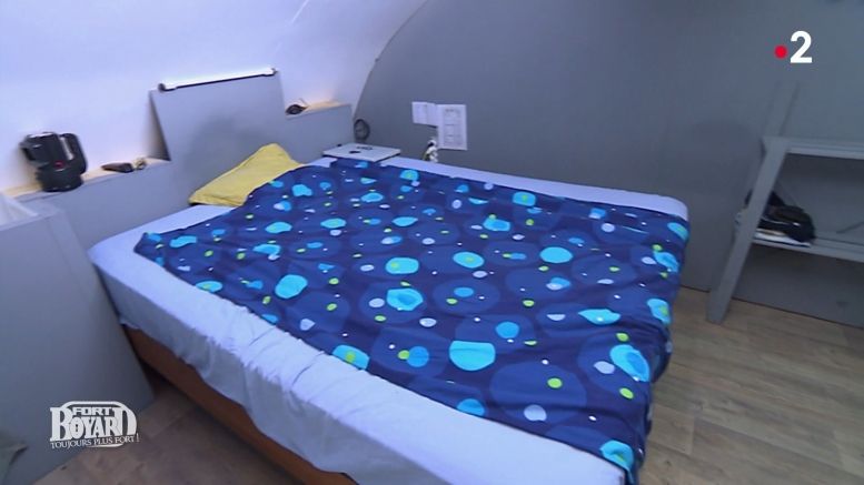 La chambre du gardien (cellule 013) en 2019.

