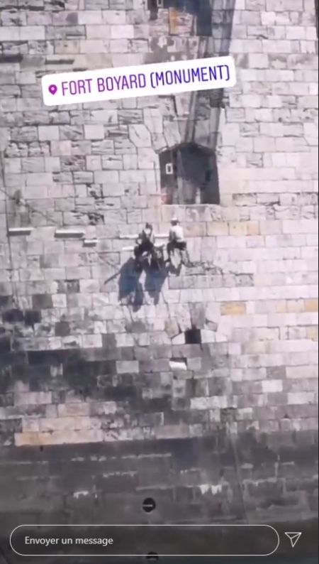 Installation des Corniches du Précipice Extérieur