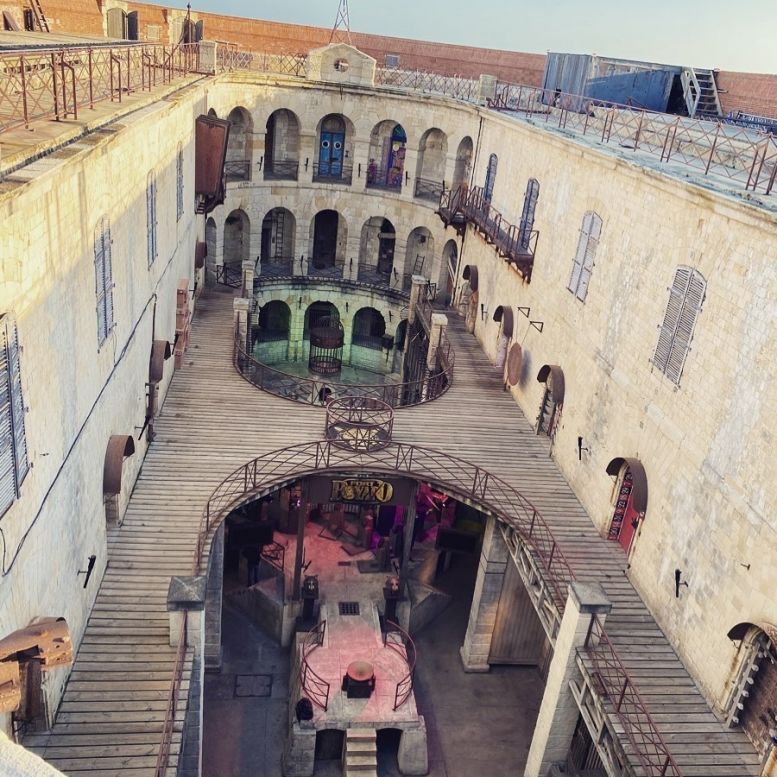 La cour intérieure