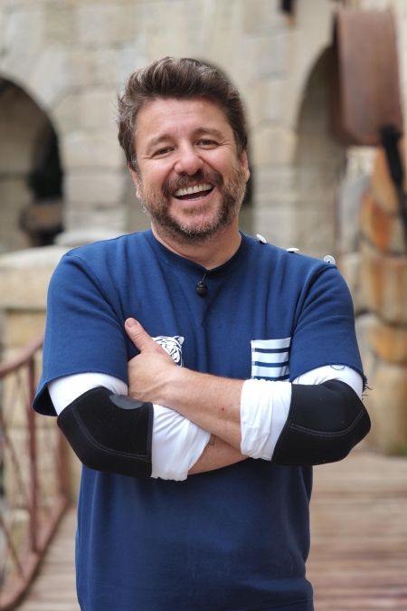 Portrait de Bruno Guillon
