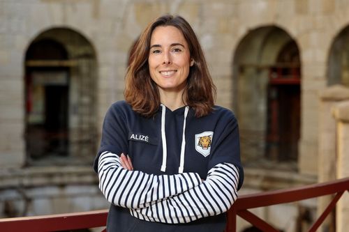 FORT BOYARD 2026
EQUIPE A - SPA + TOUT LE MONDE CONTRE LE
CANCER
FORT BOYARD 2026
Equipe A: Alize Cornet
Genre :
DIVERTISSEMENT/JEU
