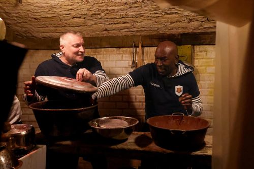 FORT BOYARD 2026
EQUIPE F - MOTEUR !
FORT BOYARD 2026
Equipe F: Lucien Jean-Baptiste, Fred Musa,
Genre :
DIVERTISSEMENT/JEU