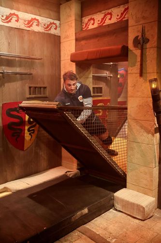 FORT BOYARD 2026
EQUIPE G - SURFRIDER FOUNDATION EUROPE
FORT BOYARD 2026
Jeremy Frerot
Genre :
DIVERTISSEMENT/JEU
TypeDiffusion :
Trimestriel