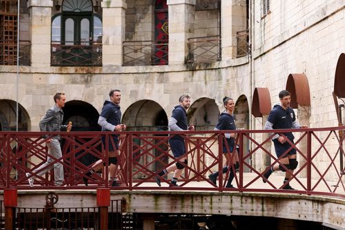 FORT BOYARD 2026
EQUIPE G - SURFRIDER FOUNDATION EUROPE
FORT BOYARD 2026
Equipe G: Jeremy Frerot, Shy m, Nans Ducuing, Manon Apithy, Paul
Larrouturou, Thierry Duran Cyril Féraud
Page 21
Imprimé par
Phraseanet
Genre :
DIVERTISSEMENT/JEU
TypeDiffusion :
Trimestriel