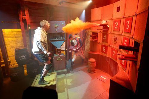 FORT BOYARD 2026
EQUIPE G - SURFRIDER FOUNDATION EUROPE
FORT BOYARD 2026
Equipe G: Jeremy Frerot, Shy m, Nans Ducuing, Manon Apithy, Paul
Larrouturou, Thierry Duran
Genre :
DIVERTISSEMENT/JEU
TypeDiffusion :
Trimestriel