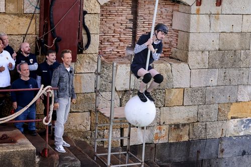 FORT BOYARD 2026
EQUIPE I - KCNQ2
FORT BOYARD 2026
Equipe I: Titoff, Emilien, Vincent Rousset, Theo Fernandez, Katrina
Patchett, Christel Erbland, Cyril Féraud
Genre :
DIVERTISSEMENT/JEU