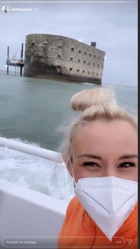 Dans le bateau pour le fort