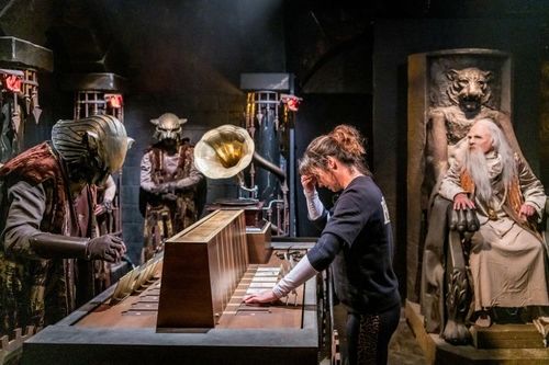 Laetitia Milot au Conseil dans le duel du Gramophone