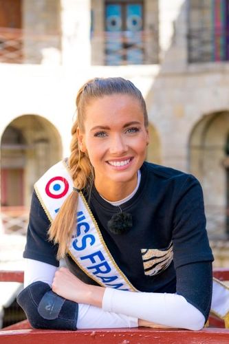 Amandine Petit