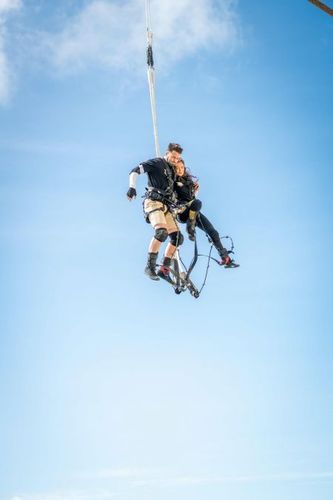 Nabilla Benattia et Thomas Vergara dans le double Saut de l'Ange