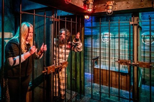 Lola Dubini dans les prisons du fort
