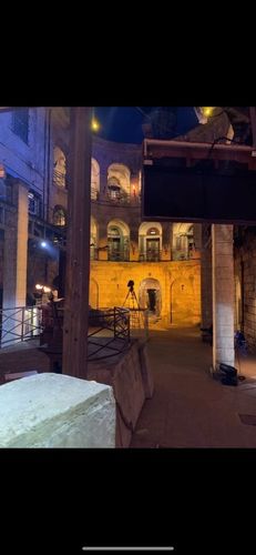 Carinne Teyssandier sur le tournage de Fort Boyard