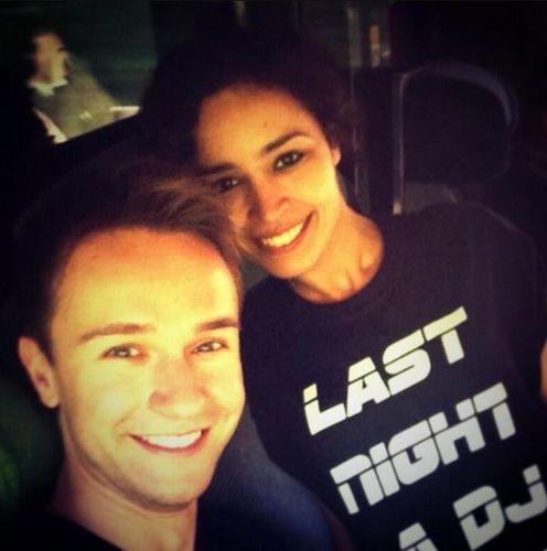 9h on est au taquet... pour combien de temps ? @AidaTouihri @StephanRizon ! On arrive @TeheiuraTEAHUI ! #FortBoyard
