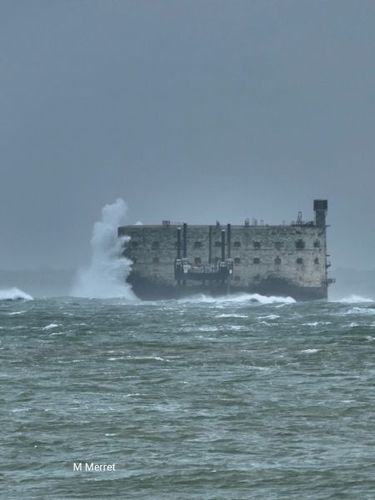 Tempête sur le fort le 8 avril