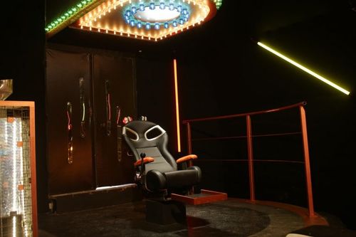 Un siège inoffensif en apparence qui pourrait bien faire tourner la tête des candidats dans l\'épreuve du Casino ...