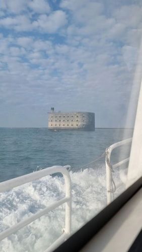 Direction le fort