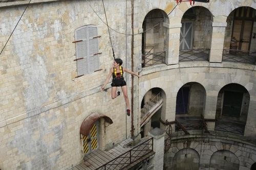 Alessandra Sublet à la fin de l\'aventure de la Chaise instable