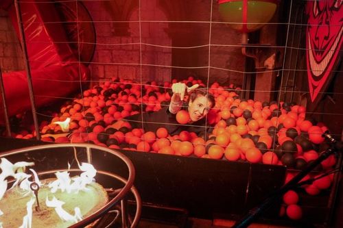Nicole Ferroni dans la Cellule Infernale