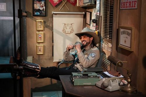 Le Sherif Willy dans son bureau