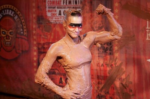 Lady Boo dans la cellule de la Lutte