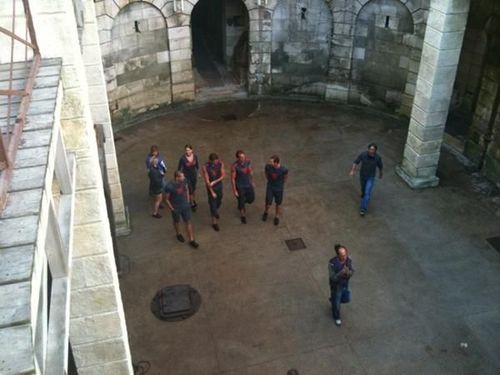 L\'équipe de Camille Lacourt et Maud Fontenoy arrivent sur le Fort #FortBoyard