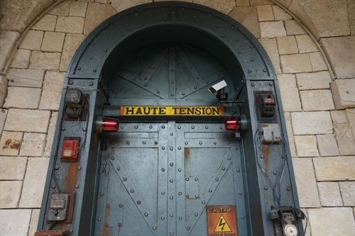 Porte de la Haute Tension