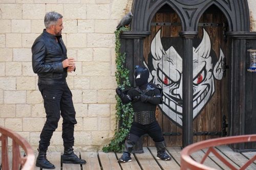 Olivier Minne et Passe-Muraille en tenue de Guerrier Mystere